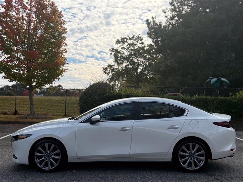 Mazda Mazda3 photo 2