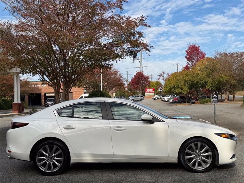 Mazda Mazda3 photo 6
