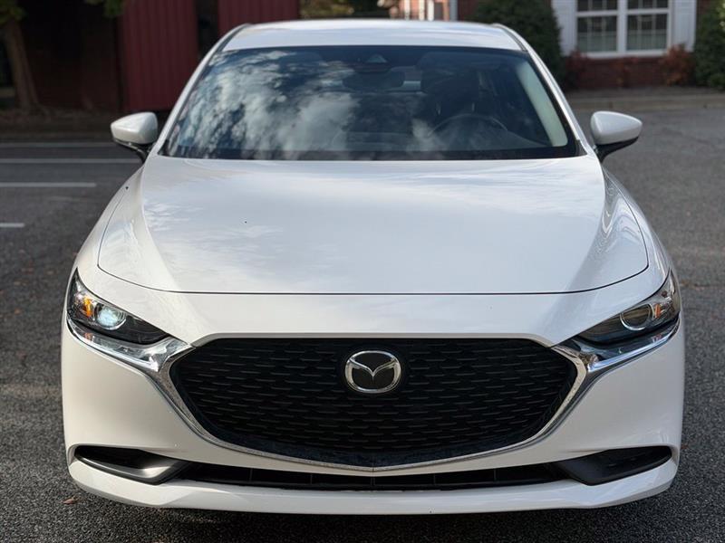 Mazda Mazda3 photo 8