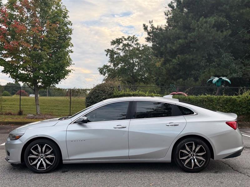 Chevrolet Malibu photo 2