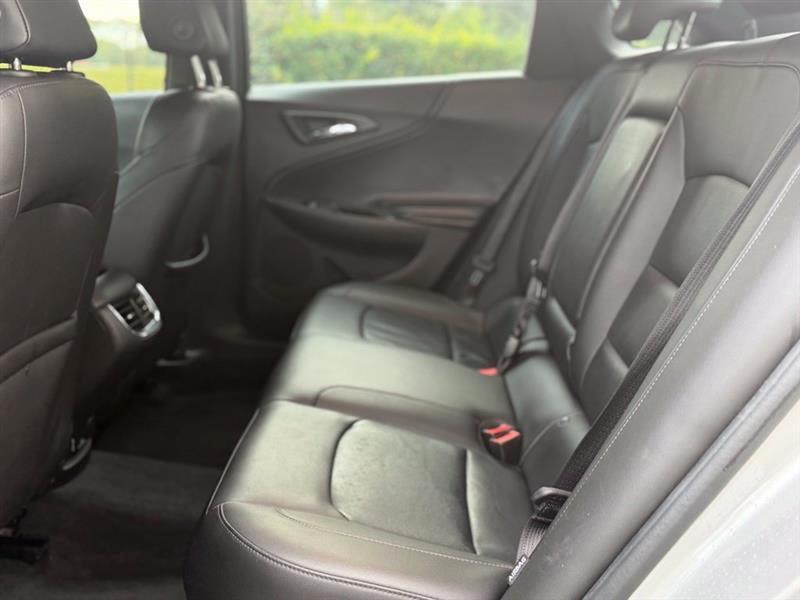 Chevrolet Malibu photo 13