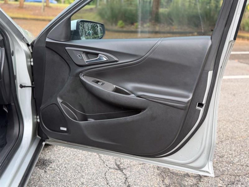 Chevrolet Malibu photo 14