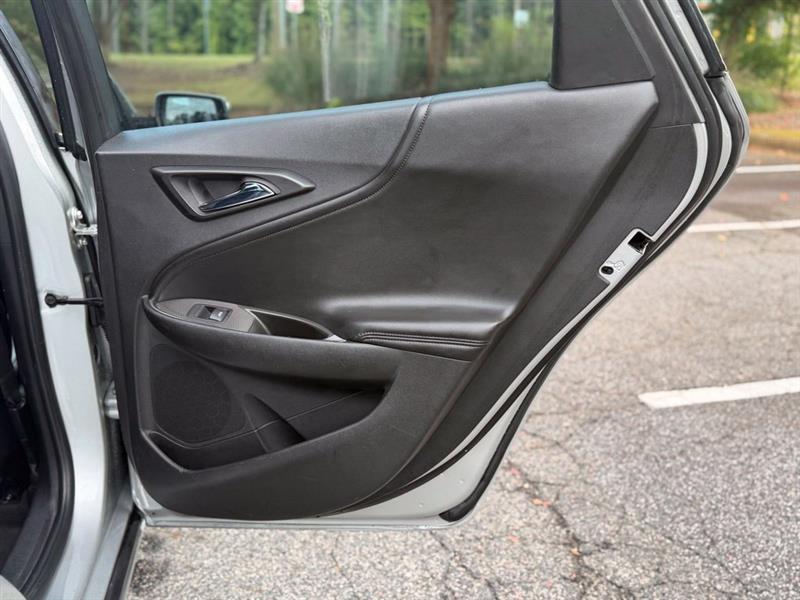 Chevrolet Malibu photo 17