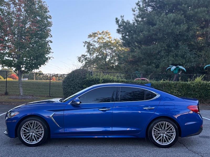 Genesis G70 2.0T RWD 2020