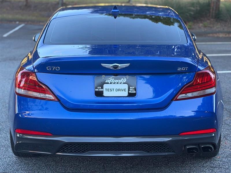 Genesis G70 2.0T RWD 2020