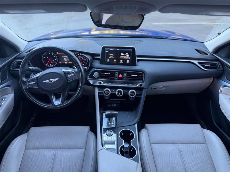 Genesis G70 2.0T RWD 2020