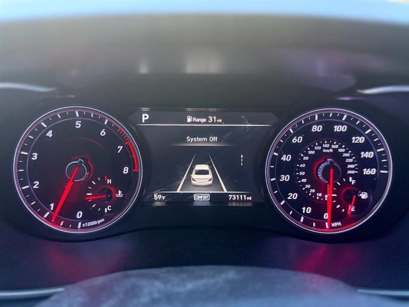 Genesis G70 2.0T RWD 2020