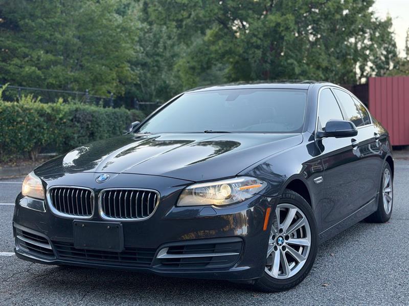 BMW 5 Series 4dr Sdn 528i xDrive AWD 2014