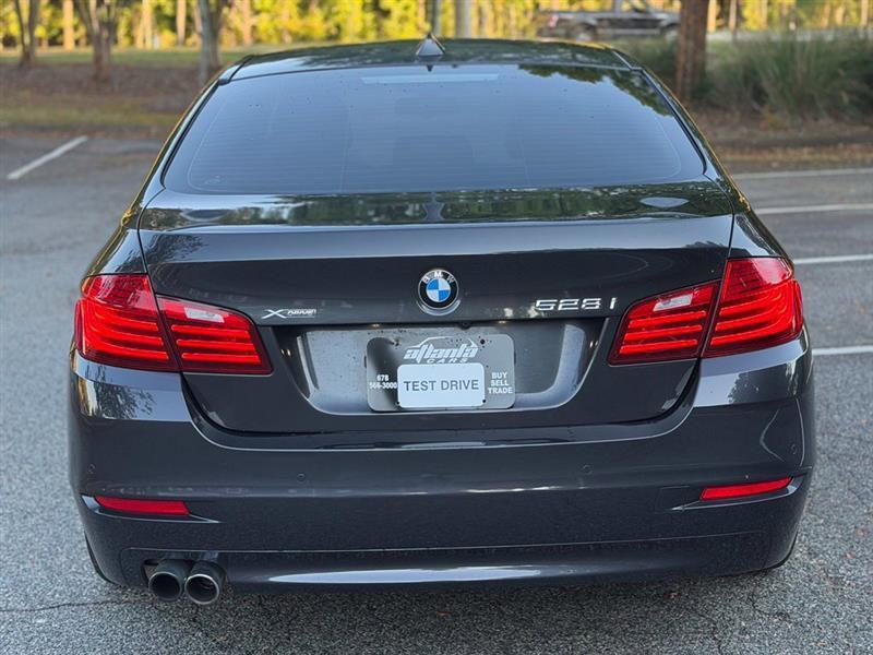 BMW 5 Series 4dr Sdn 528i xDrive AWD 2014