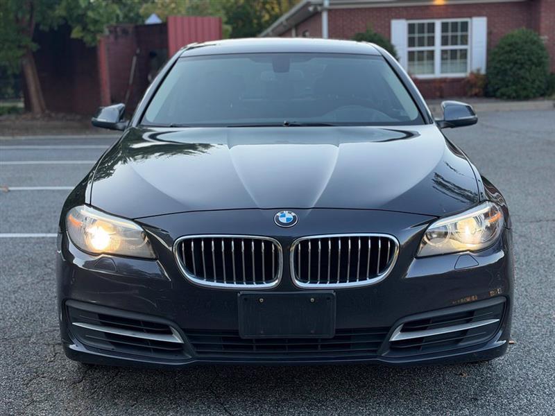 BMW 5 Series 4dr Sdn 528i xDrive AWD 2014