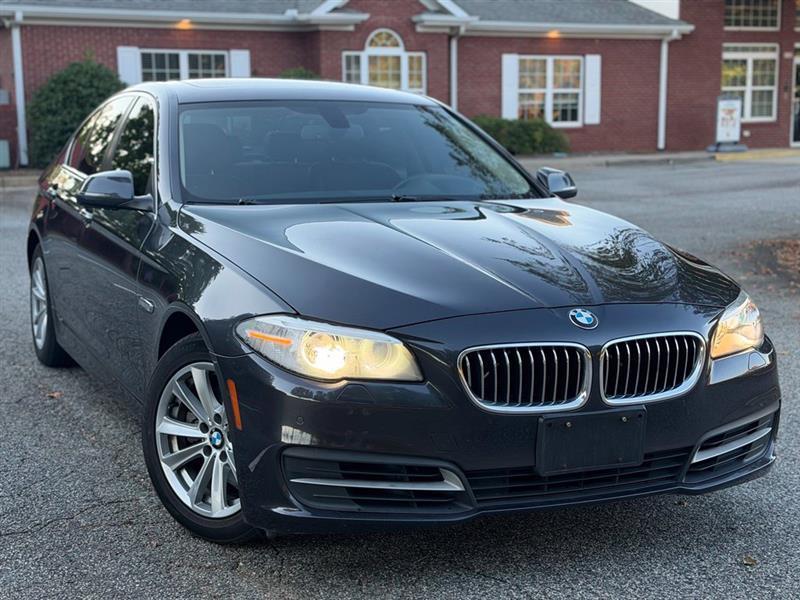 BMW 5 Series 4dr Sdn 528i xDrive AWD 2014