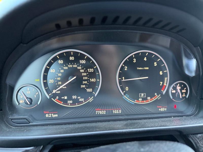 BMW 5 Series 4dr Sdn 528i xDrive AWD 2014
