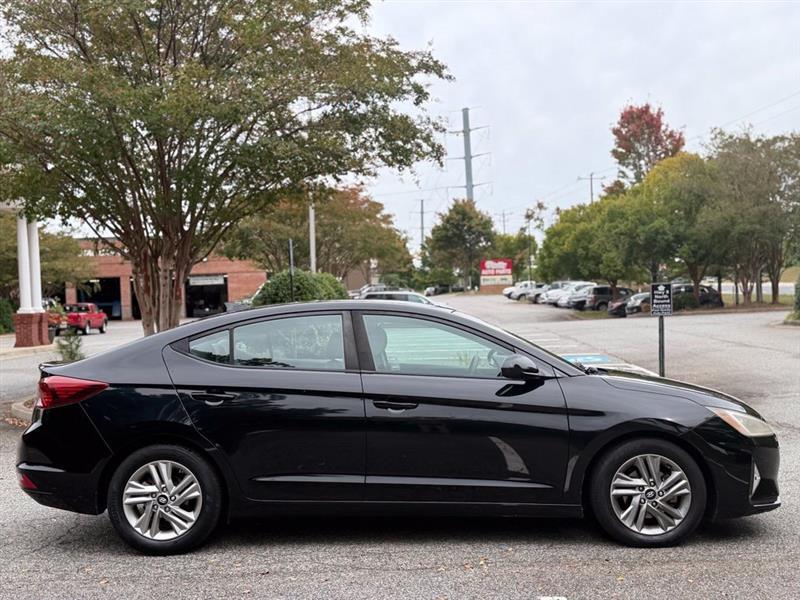 Hyundai Elantra SEL Auto 2019