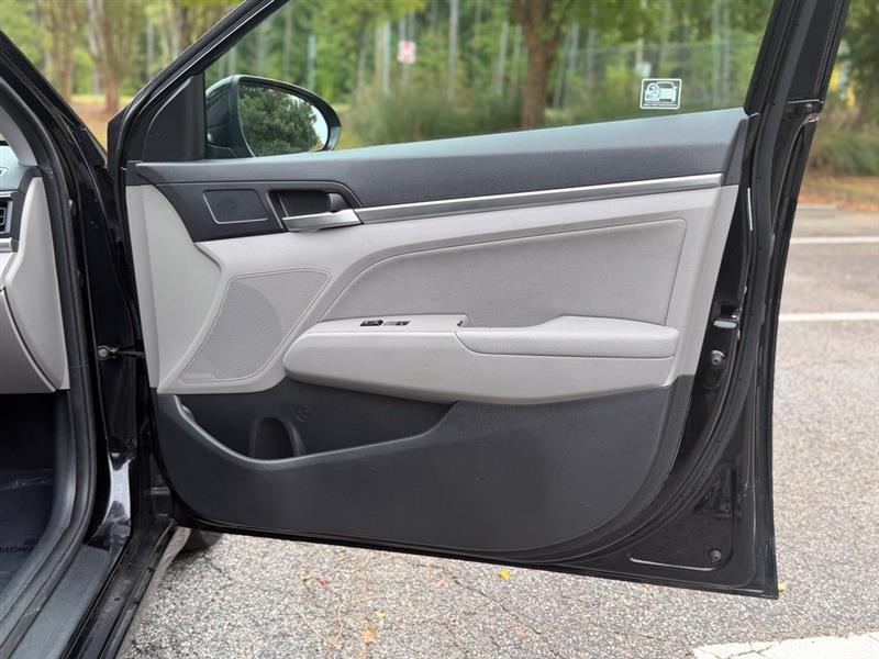 Hyundai Elantra SEL Auto 2019