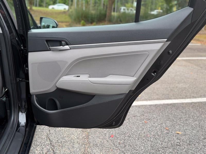 Hyundai Elantra SEL Auto 2019