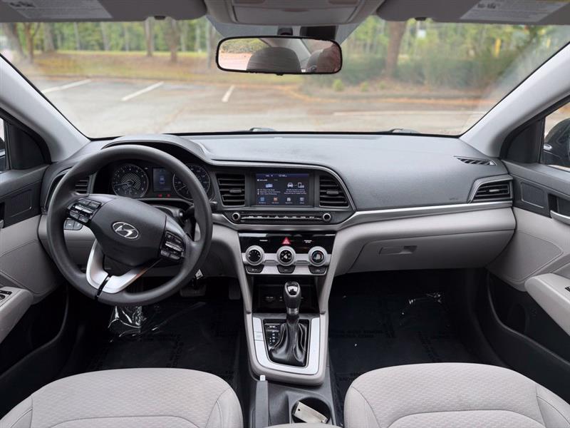 Hyundai Elantra SEL Auto 2019