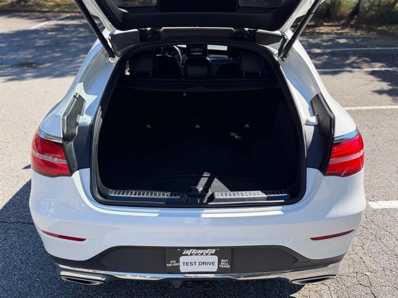 Mercedes-Benz GLC-Class photo 19