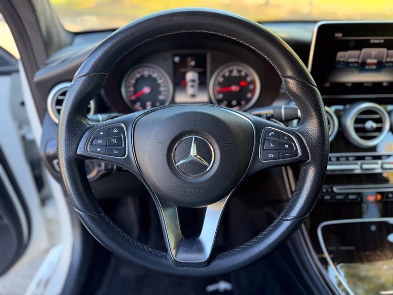 Mercedes-Benz GLC-Class photo 24