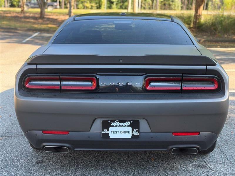 Dodge Challenger R/T RWD 2021