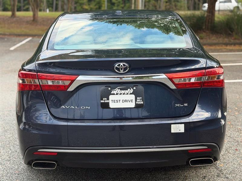 Toyota Avalon XLE Premium (Natl) 2018