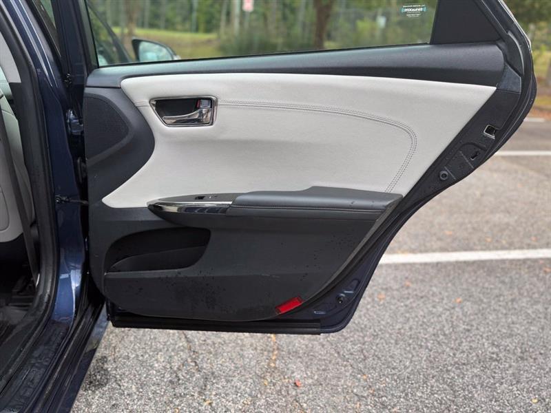 Toyota Avalon XLE Premium (Natl) 2018