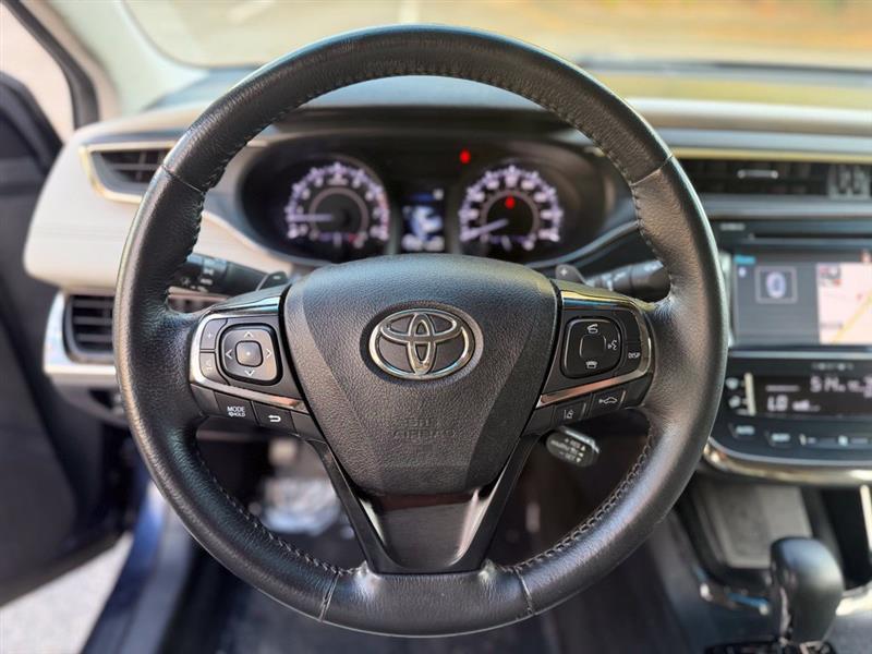 Toyota Avalon XLE Premium (Natl) 2018