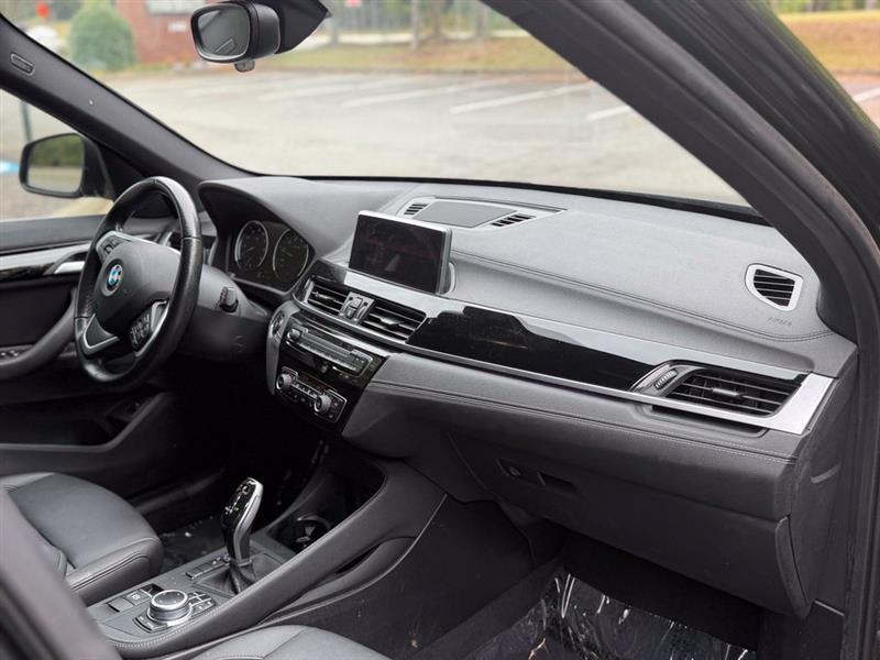 BMW X1 sDrive28i Sports Activity Vehicle 2021