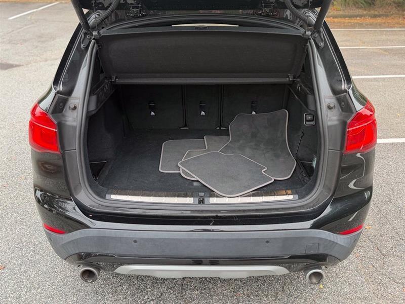 BMW X1 sDrive28i Sports Activity Vehicle 2021