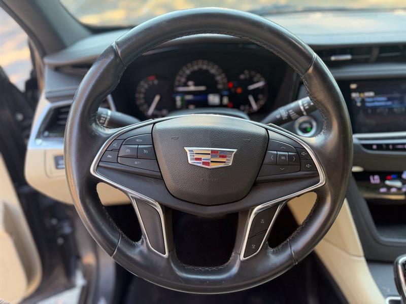 Cadillac XT5 FWD 4dr 2017