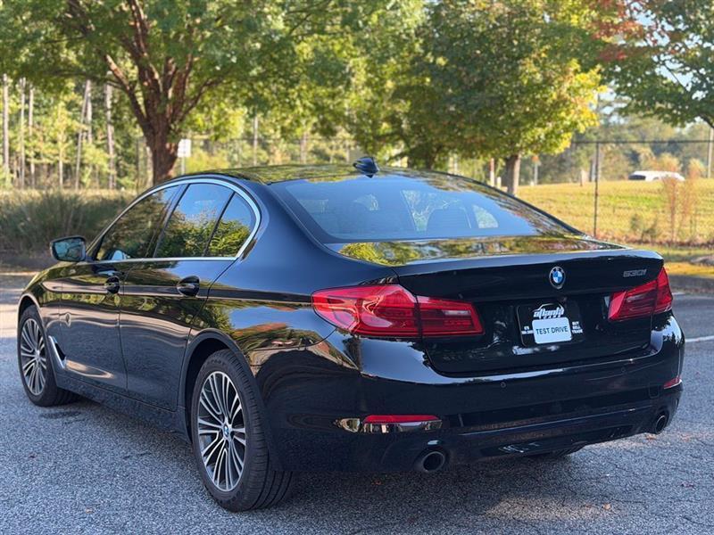 BMW 5 Series 530i Sedan 2020