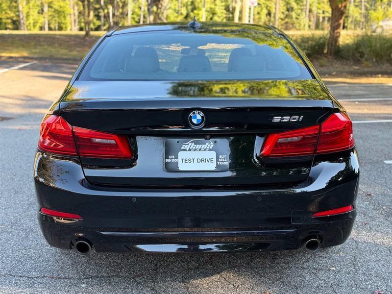 BMW 5 Series 530i Sedan 2020