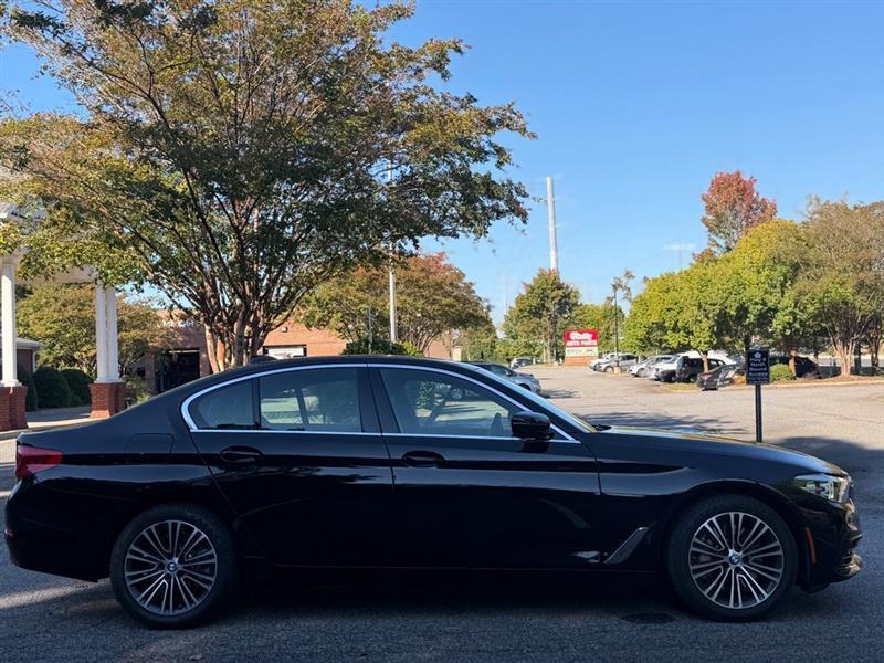 BMW 5 Series 530i Sedan 2020