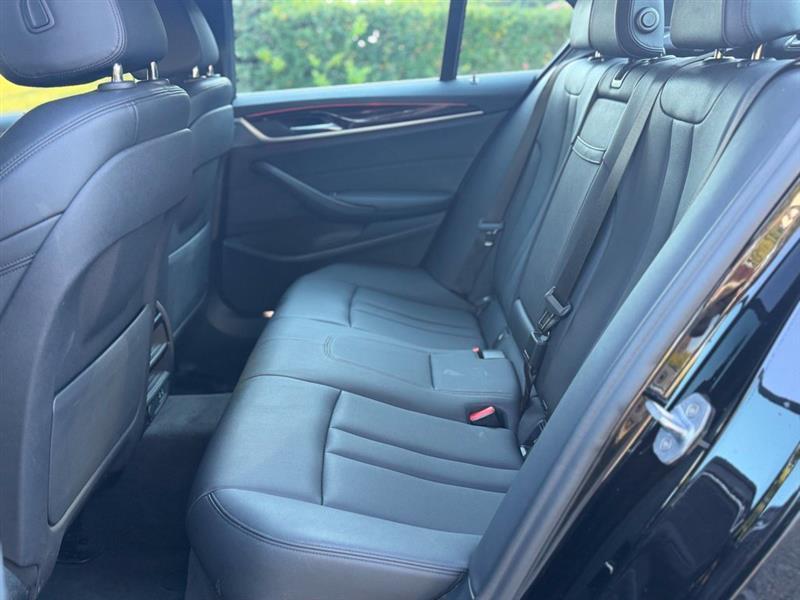 BMW 5 Series 530i Sedan 2020