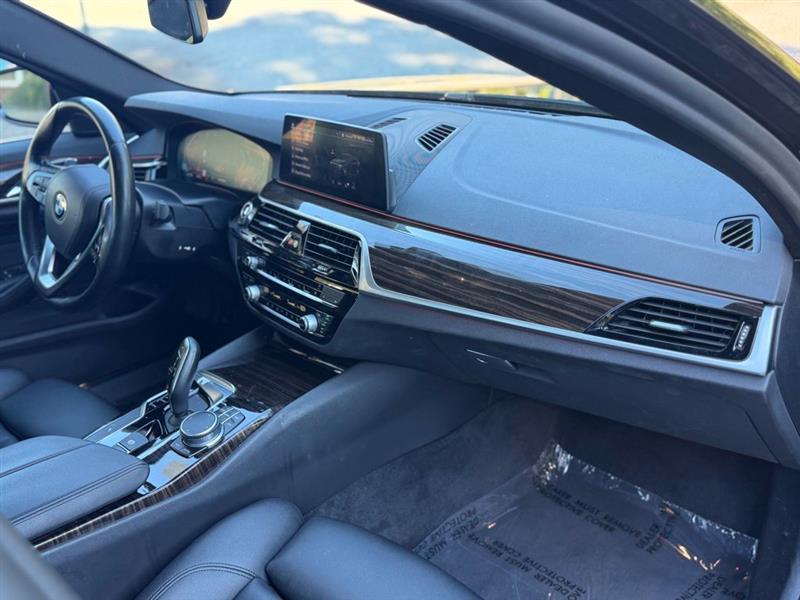 BMW 5 Series 530i Sedan 2020