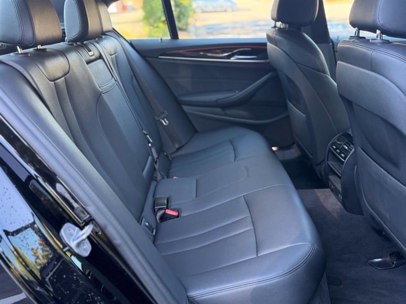 BMW 5 Series 530i Sedan 2020