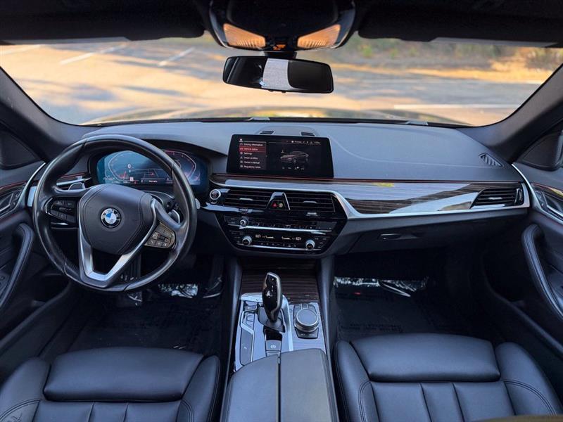 BMW 5 Series 530i Sedan 2020