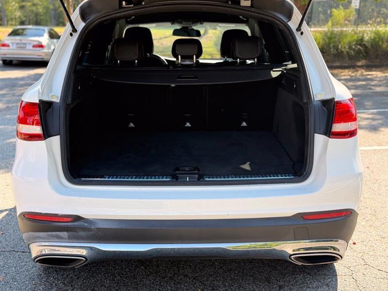 Mercedes-Benz GLC RWD 4dr GLC 300 2016