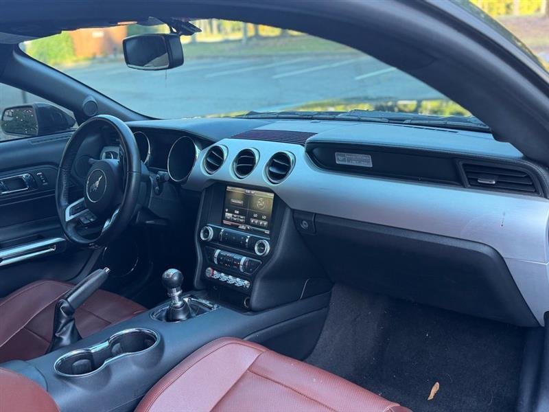 Ford Mustang 2dr Fastback GT 2015