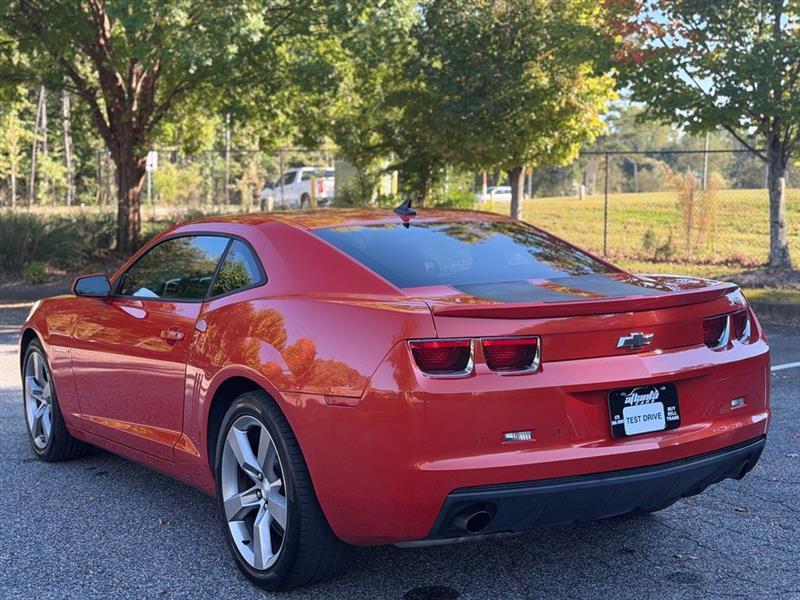 Chevrolet Camaro 2dr Cpe 1LT 2011
