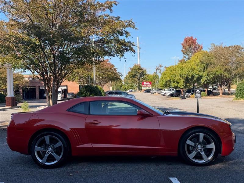Chevrolet Camaro 2dr Cpe 1LT 2011
