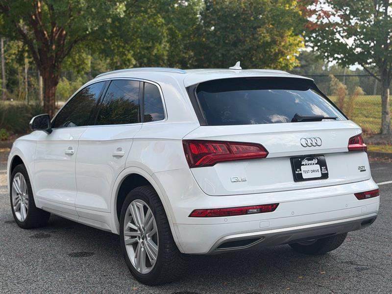 Audi Q5 2.0 TFSI Tech Premium Plus 2018