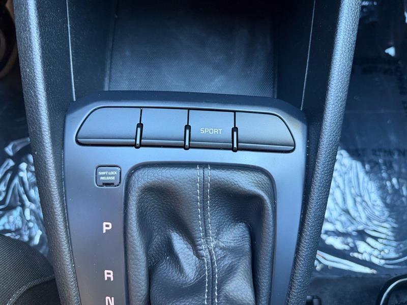 Kia Rio photo 24