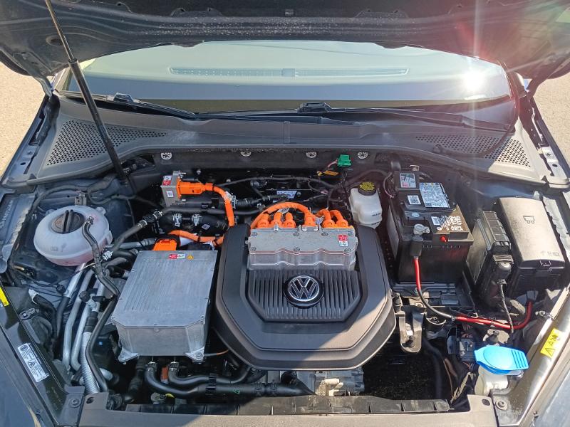 Volkswagen e-Golf SEL Premium 2015
