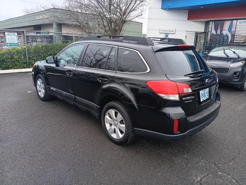 Subaru Outback 2.5i Limited 2011