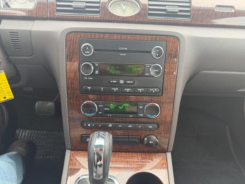 Ford Taurus Limited 2008