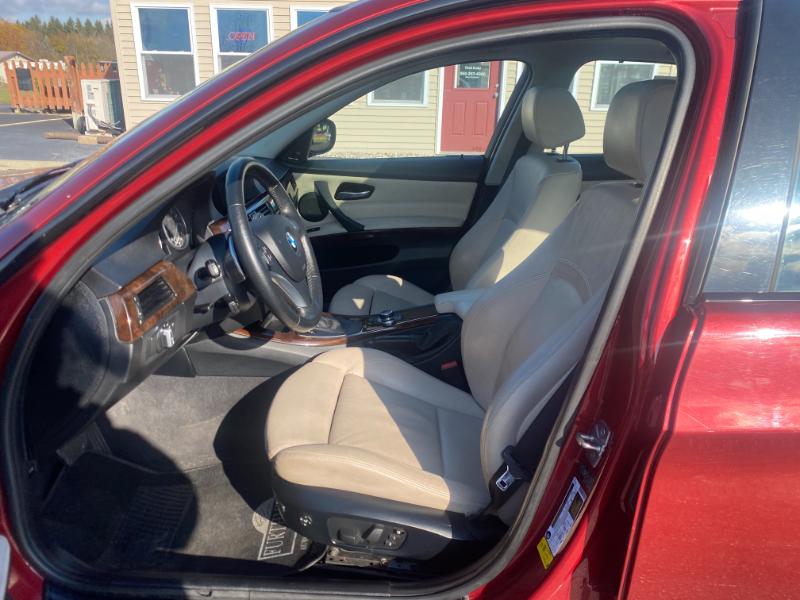 BMW 3-Series 335i 2011 BMW 3-Series 335i 2011