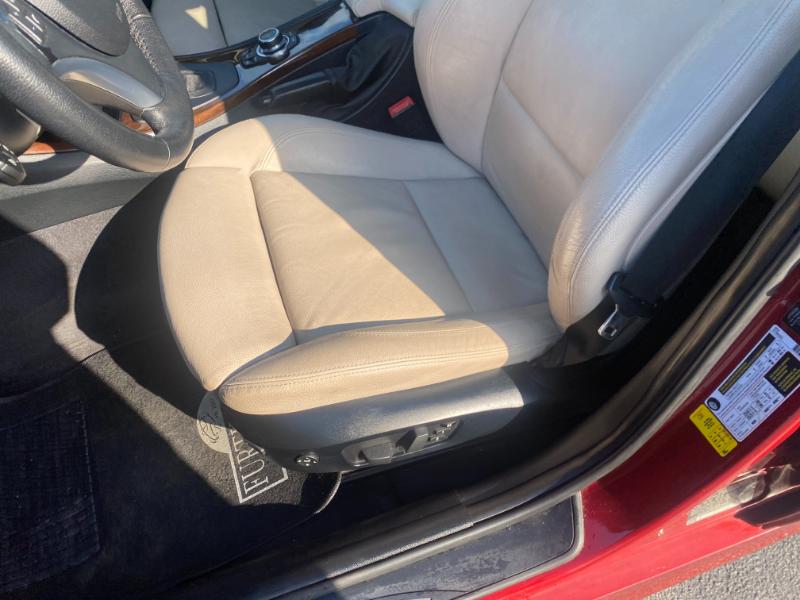 BMW 3-Series 335i 2011 BMW 3-Series 335i 2011