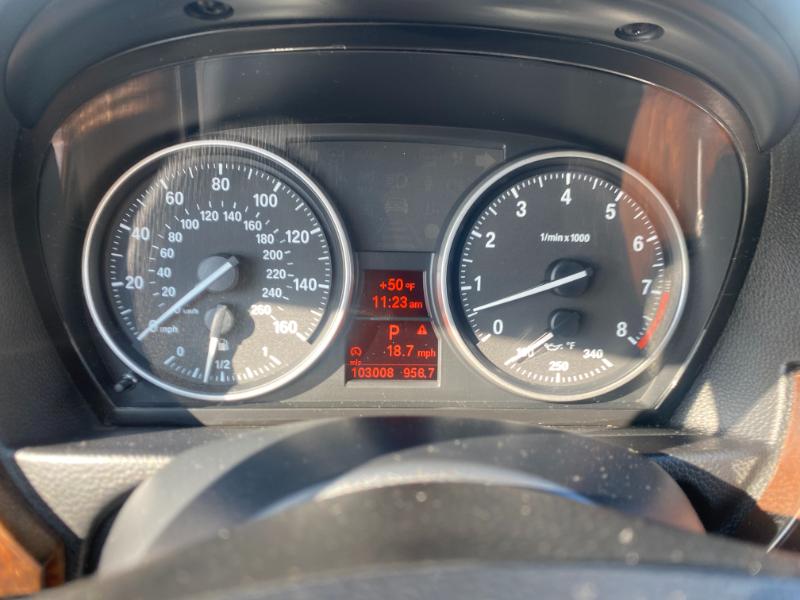 BMW 3-Series 335i 2011 BMW 3-Series 335i 2011