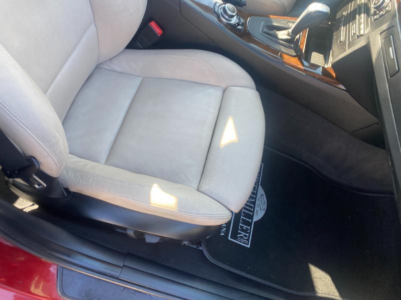 BMW 3-Series 335i 2011 BMW 3-Series 335i 2011