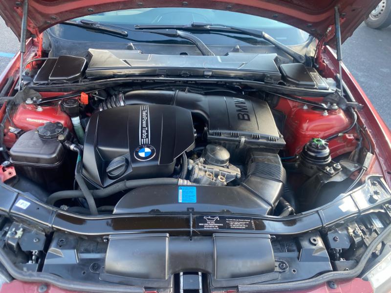 BMW 3-Series 335i 2011 BMW 3-Series 335i 2011